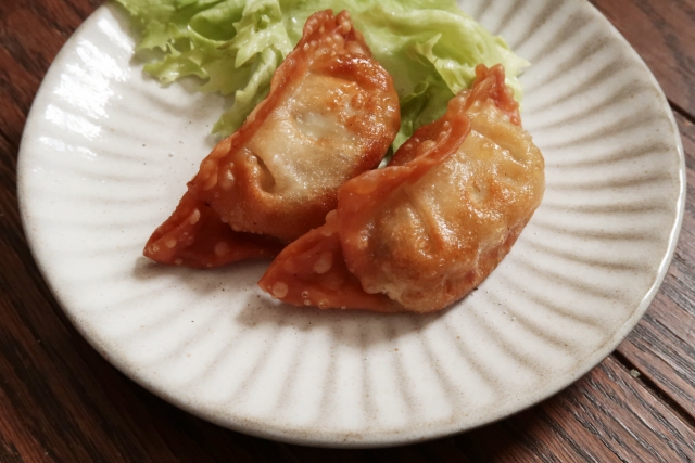 揚げ餃子